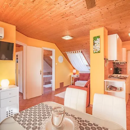 In Balaton 26368 Apartamento *